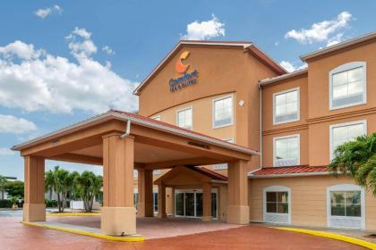 Comfort Inn  Suites Fort myers Airport Florida